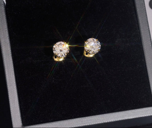 Women’s 6.5MM VVS Moissanite Earrings Gold