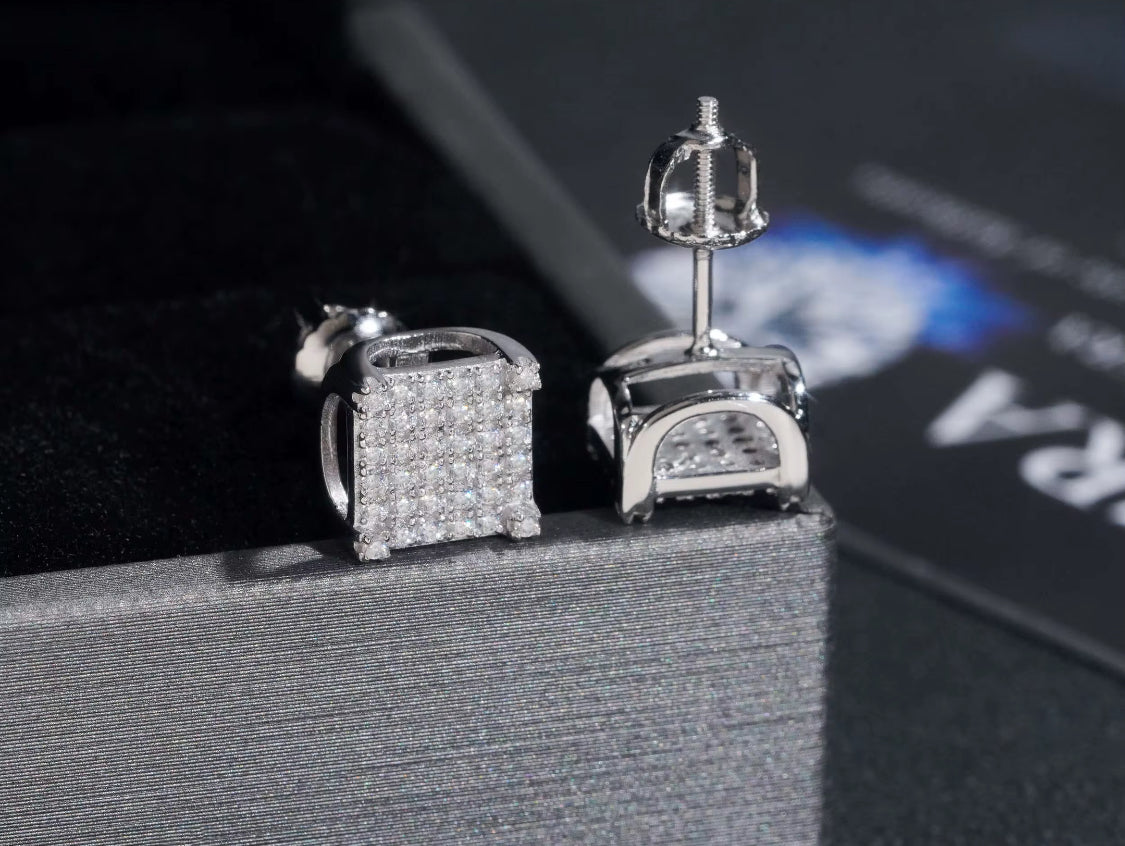 Mens 8MM VVS Moissanite Stud earrings Silver